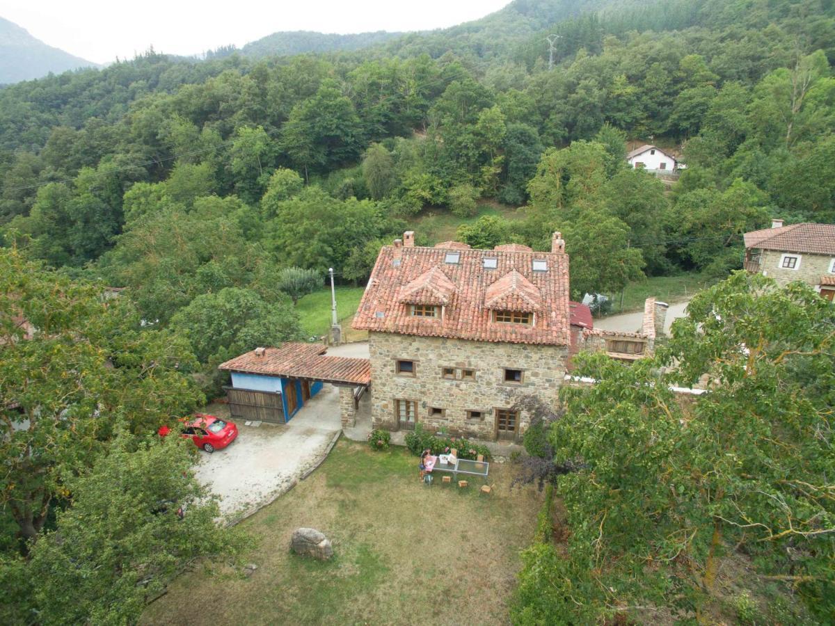 La Yosa De Arguebanes Villa Exterior foto